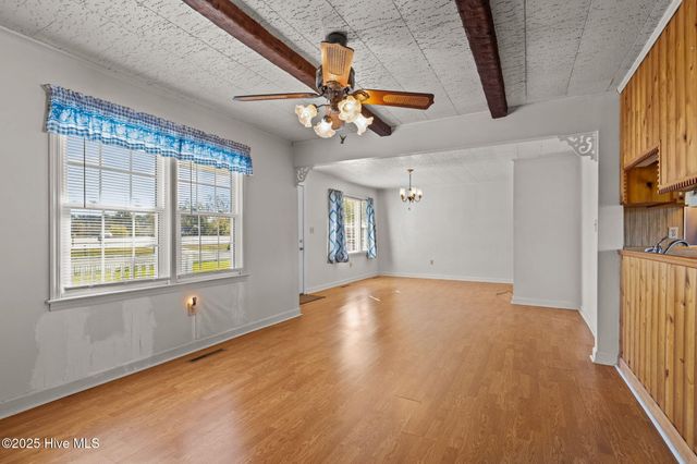 2255 Highway 70, Beaufort, NC 28516