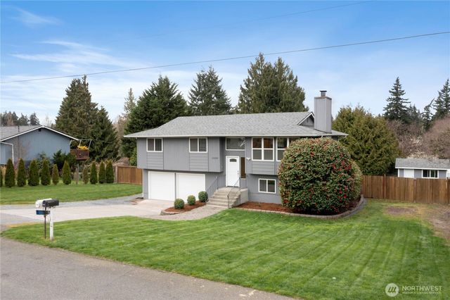 10202 58TH Avenue Ct E, Puyallup, WA 98373