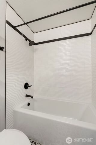 10202 58TH Avenue Ct E, Puyallup, WA 98373