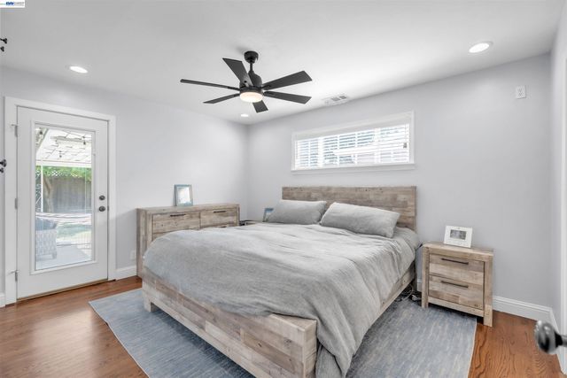1400 Wagoner Dr, Livermore, CA 94550