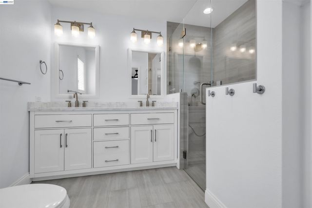 1400 Wagoner Dr, Livermore, CA 94550