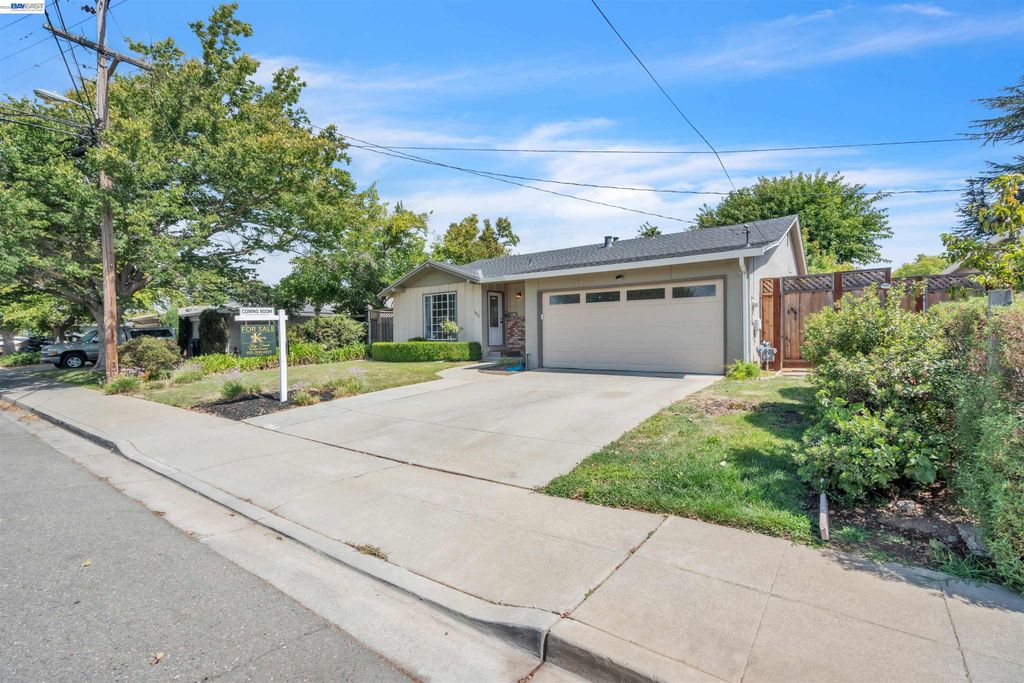 1400 Wagoner Dr, Livermore, CA 94550