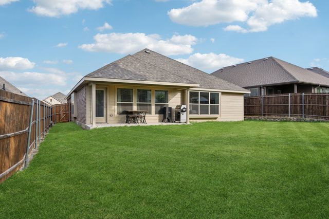 748 Long Iron Drive, Fort Worth, TX 76108