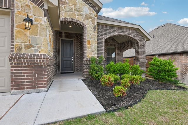 748 Long Iron Drive, Fort Worth, TX 76108