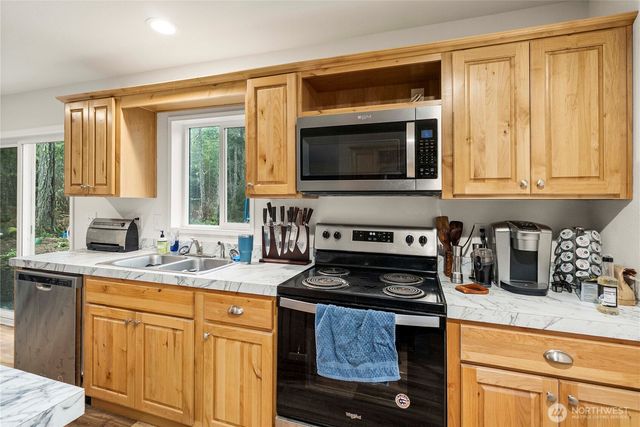 1101 Stavis Drive NW, Seabeck, WA 98380