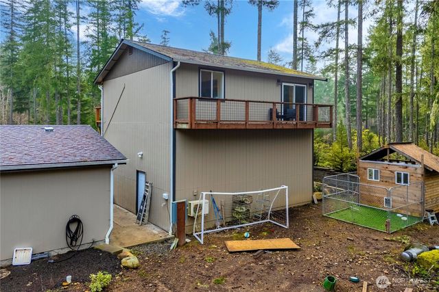 1101 Stavis Drive NW, Seabeck, WA 98380