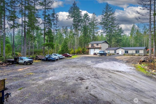 1101 Stavis Drive NW, Seabeck, WA 98380