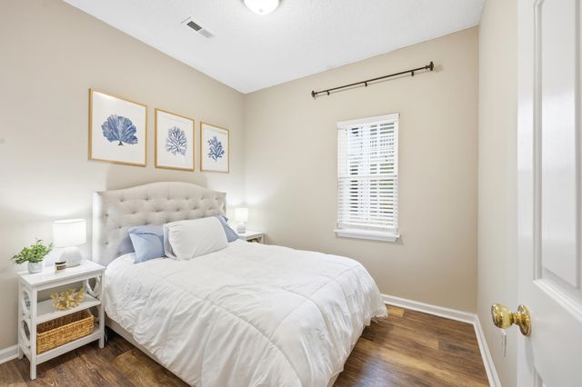 5201 Sweetwater Blvd, Murrells Inlet, SC 29576