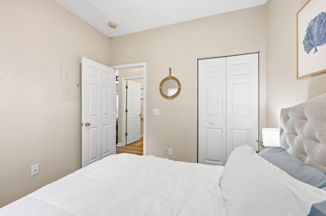 5201 Sweetwater Blvd, Murrells Inlet, SC 29576