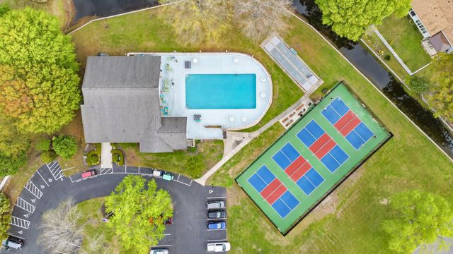 5201 Sweetwater Blvd, Murrells Inlet, SC 29576