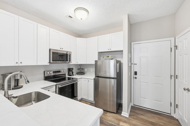 5201 Sweetwater Blvd, Murrells Inlet, SC 29576