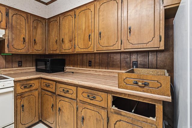 208 Calloway Avenue, Sherwood, AR 72120