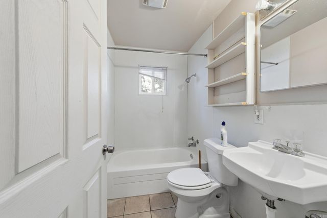 208 Calloway Avenue, Sherwood, AR 72120