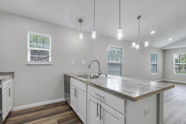 730 W 7Th Avenue, Tallahassee, FL 32303