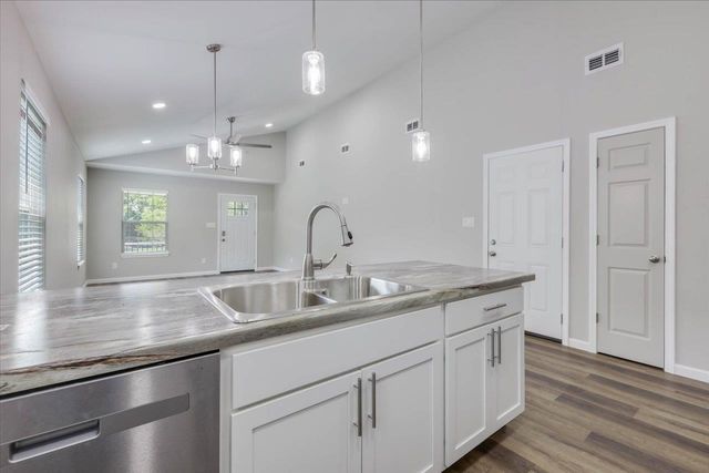 730 W 7Th Avenue, Tallahassee, FL 32303