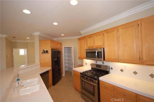 117 Islington, Irvine, CA 92620