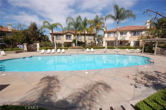 117 Islington, Irvine, CA 92620