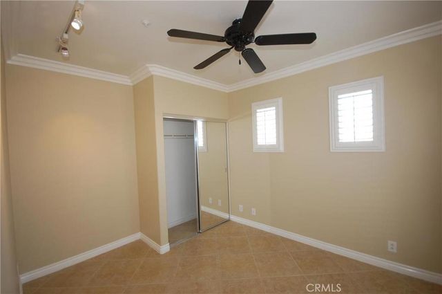 117 Islington, Irvine, CA 92620