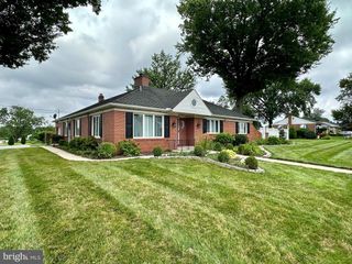 250 S FINDLAY ST, York, PA 17402