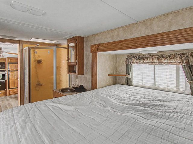 9 Sampson Road, Orwell, VT 05760