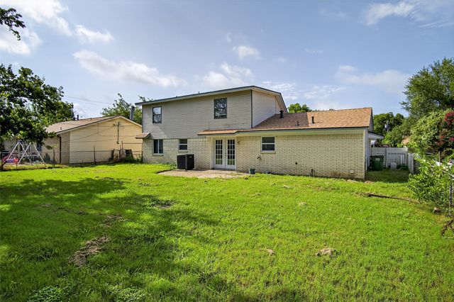 14843 Green Valley Drive, Balch Springs, TX 75180