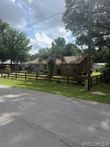 671 N Fitzpatrick Avenue, Inverness, FL 34453