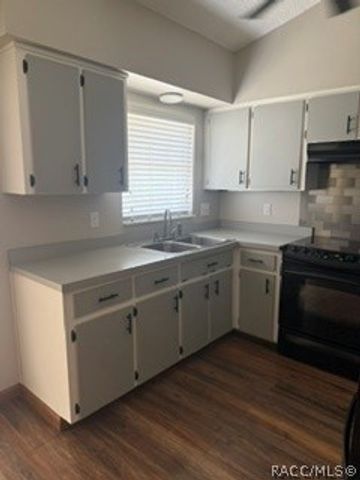 671 N Fitzpatrick Avenue, Inverness, FL 34453