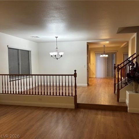 10590 Medicine Bow Street, Las Vegas, NV 89183