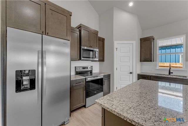 249 Western Avenue, Bertram, TX 78605