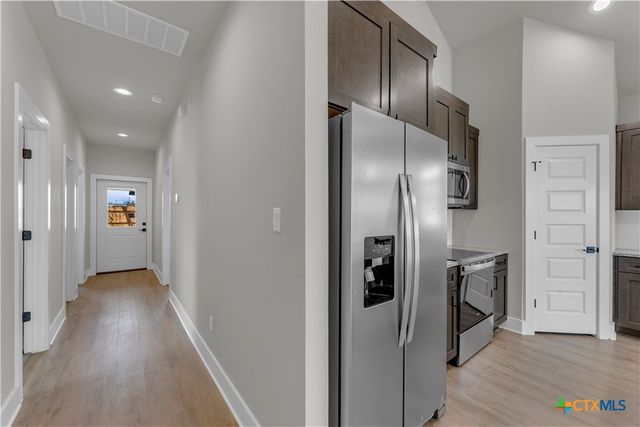 249 Western Avenue, Bertram, TX 78605