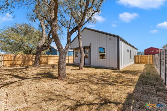 249 Western Avenue, Bertram, TX 78605
