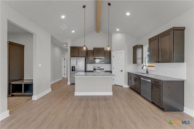 249 Western Avenue, Bertram, TX 78605