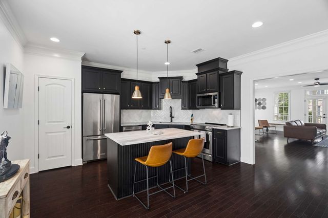 100 Front St, Franklin, TN 37064