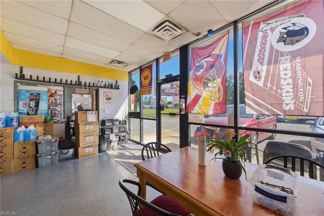 6219 George Washington Memorial HWY, Yorktown, VA 23692