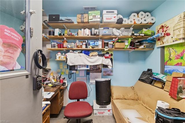 6219 George Washington Memorial HWY, Yorktown, VA 23692