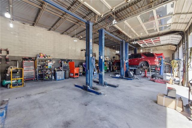 6219 George Washington Memorial HWY, Yorktown, VA 23692