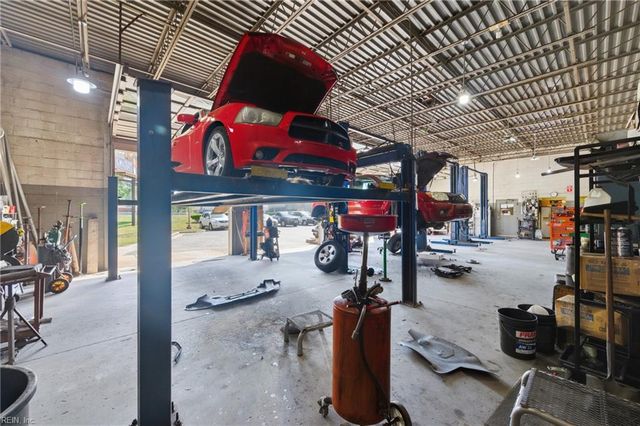 6219 George Washington Memorial HWY, Yorktown, VA 23692