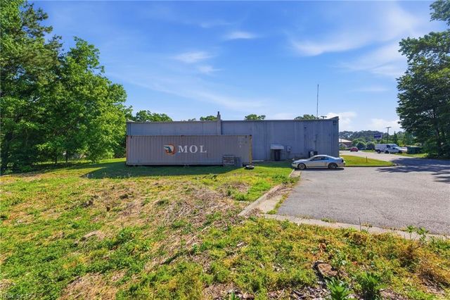 6219 George Washington Memorial HWY, Yorktown, VA 23692