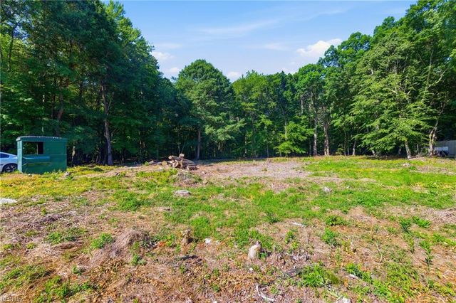 6219 George Washington Memorial HWY, Yorktown, VA 23692