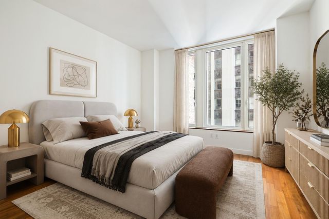 15 William St Apt 10H, New York City, NY 10005