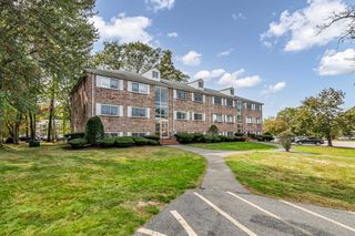 52 Fernview Ave 7, North Andover, MA 01845