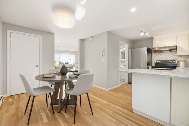 67 Decatur St 67, Arlington, MA 02474