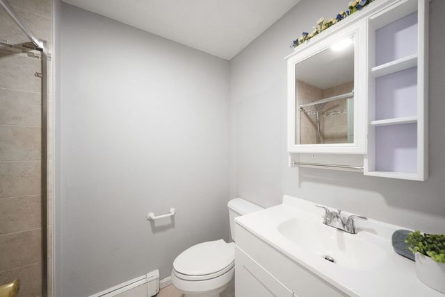 67 Decatur St 67, Arlington, MA 02474
