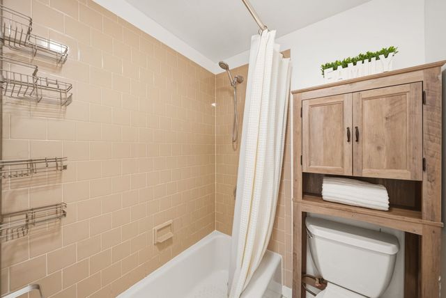 67 Decatur St 67, Arlington, MA 02474