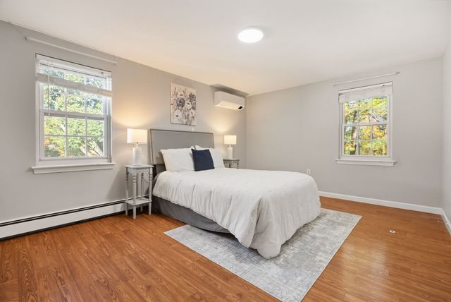 67 Decatur St 67, Arlington, MA 02474
