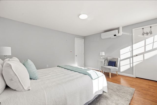 67 Decatur St 67, Arlington, MA 02474