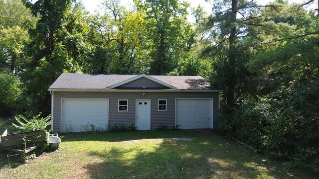 28965 E River Road, Perrysburg, OH 43551