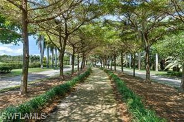 9509 Avellino WAY # 1822, Naples, FL 34113