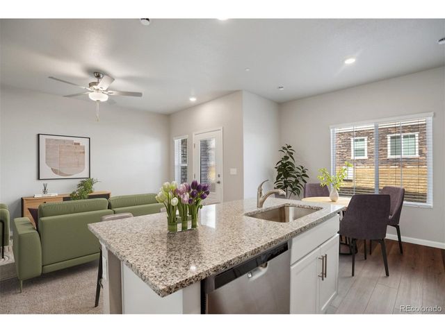 155 Robin Rd, Johnstown, CO 80534