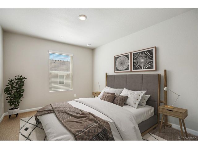 155 Robin Rd, Johnstown, CO 80534